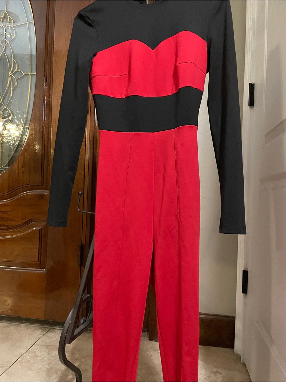 Colombetta Europe Brand Red & Black Long-Sleeve Jumpsuit Size 0 Sexy